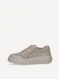 Caprice Sneaker - Vanillefarbener Kamm