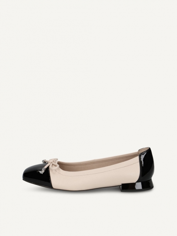 Caprice Ballerina - Cremefarbener Kamm