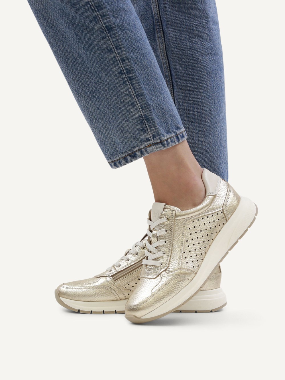 Caprice Sneaker - Hellgoldenes Rehleder