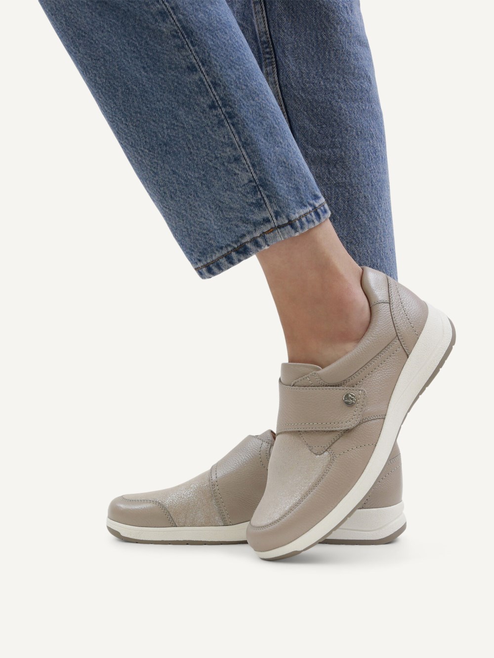 Caprice Slipper - Taupe-Kamm