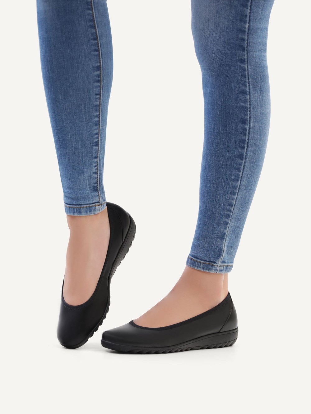 Caprice Ballerina - Schwarzes Nappa