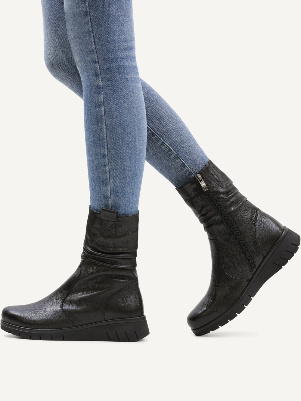 Caprice Stiefelette - Schwarzes Nappa