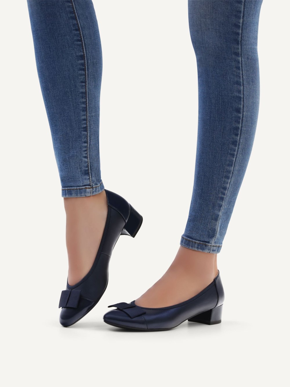 Caprice Pumps - Marineblauer Kamm