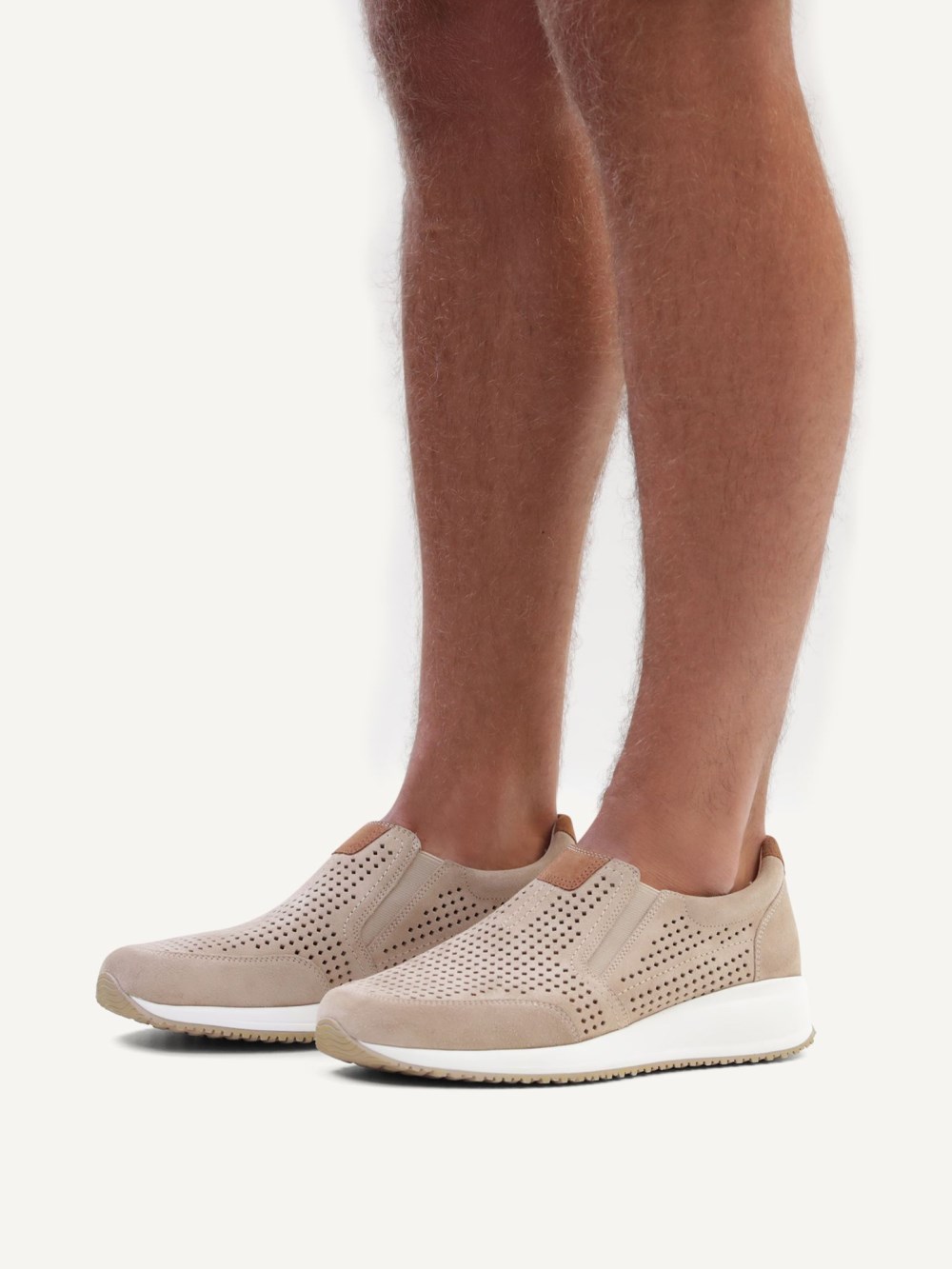 Caprice Slipper - Beigefarbenes Kammleder
