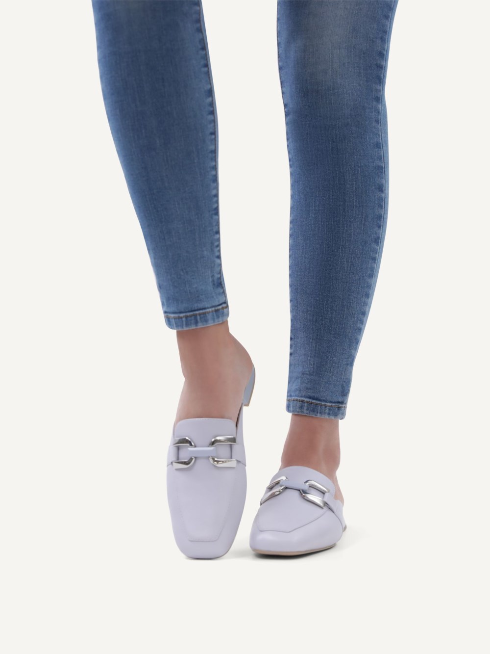 Caprice Sandalette - Hellblaues Perlmuttleder