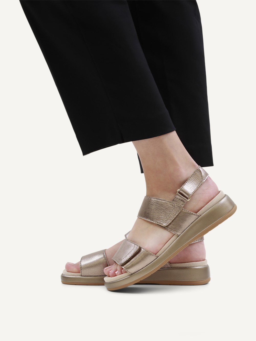 Caprice Sandale - Taupefarbenes Metallic-Leder