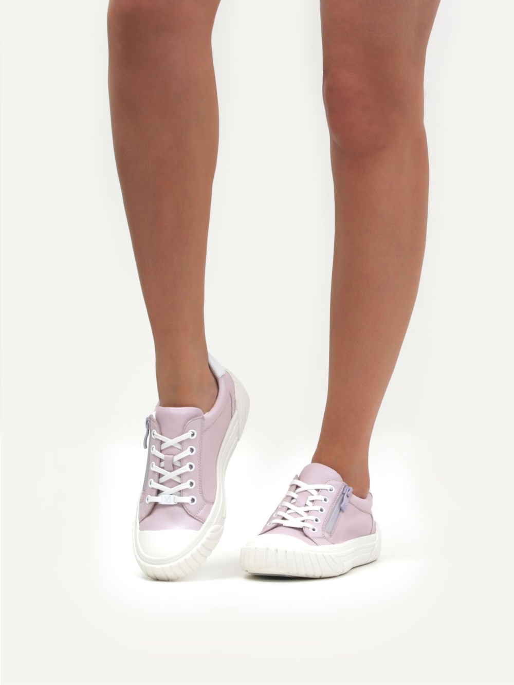 Caprice Sneaker - Hellvioletter Kamm