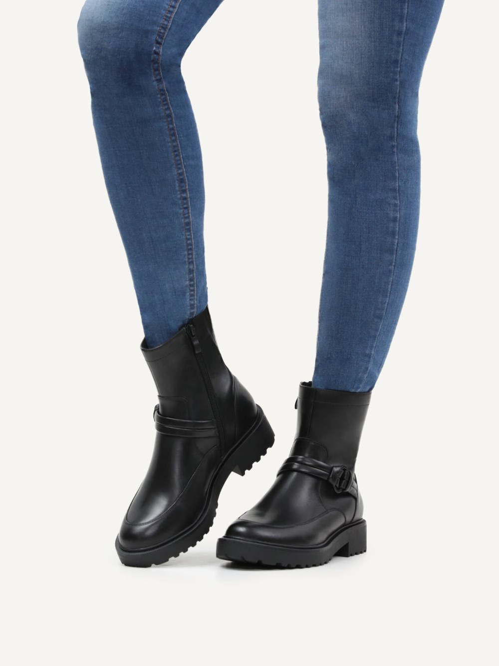 Caprice Stiefelette - Schwarzes Nappa