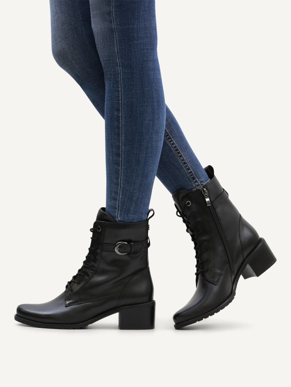 Caprice Stiefelette - Schwarzes Nappa