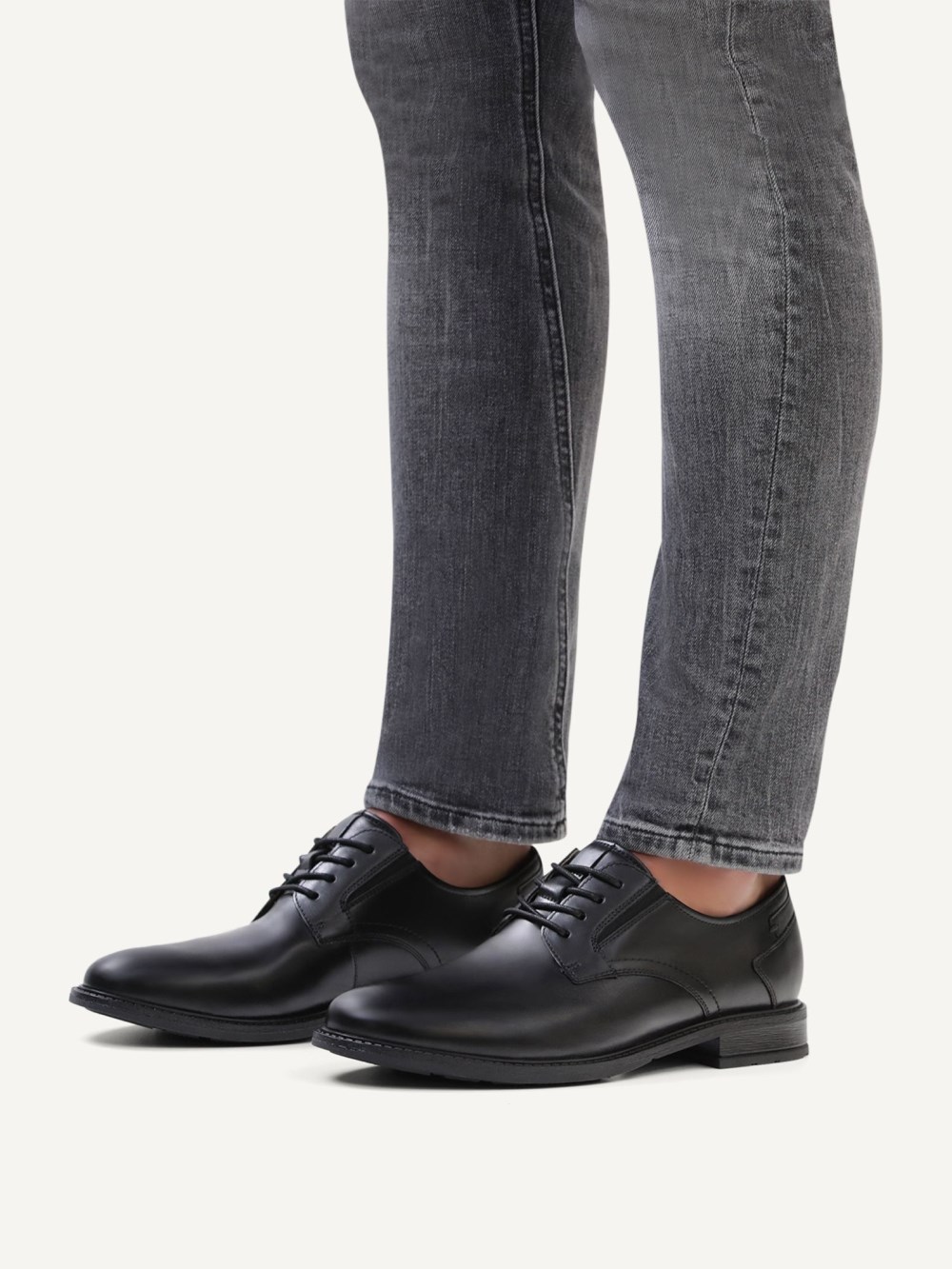 Caprice Sneaker - Schwarzes Nappaleder