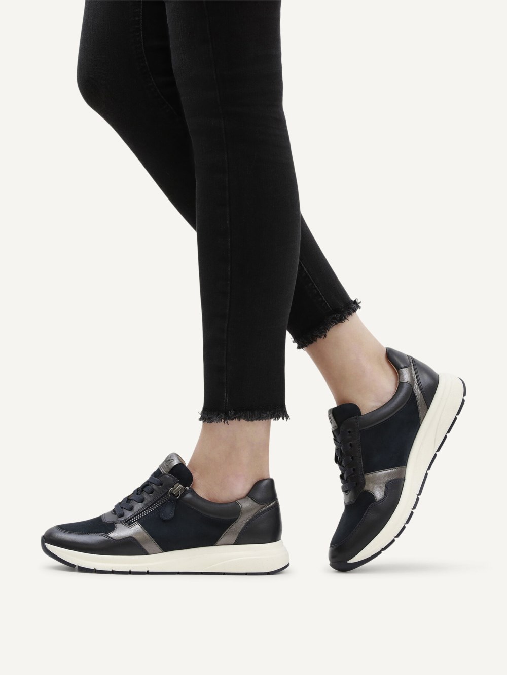 Caprice Sneaker - Ozeanfarbenes Comb
